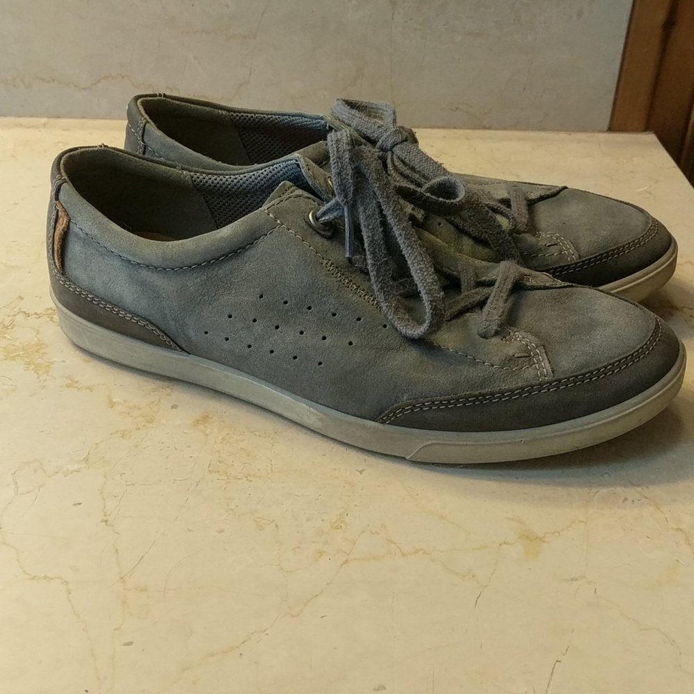 Ecco casual shoes